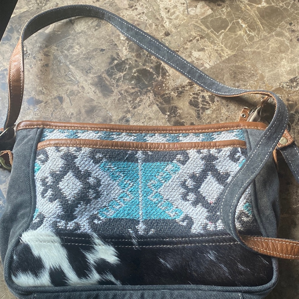 Myra Tote Canvas Cotton Leather Hair On Shoulder Bag Isabela